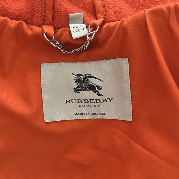 Women’s Burberry London duffle-coat. Size Small - Picture 13 of 13